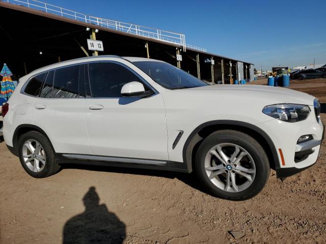 5UXTR9C50KLD90390 - 2019 BMW X3 XDRIVE3 WHITE photo 4
