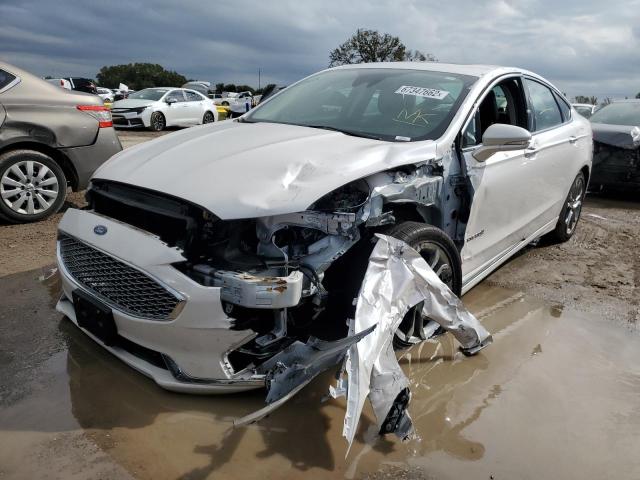 3FA6P0RU9KR136812 - 2019 FORD FUSION TIT WHITE photo 1