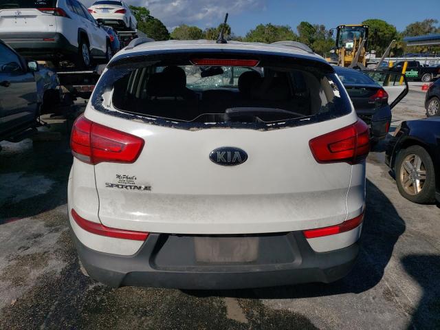 KNDPB3AC1G7810029 - 2016 KIA SPORTAGE L WHITE photo 6