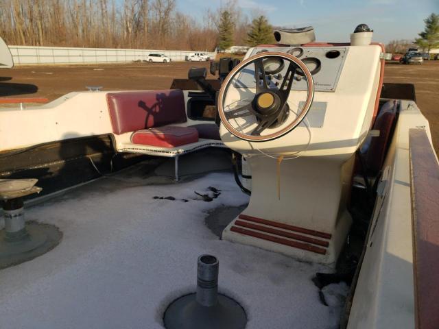 GDY40455M82H - 1982 HURR BOAT WHITE photo 5