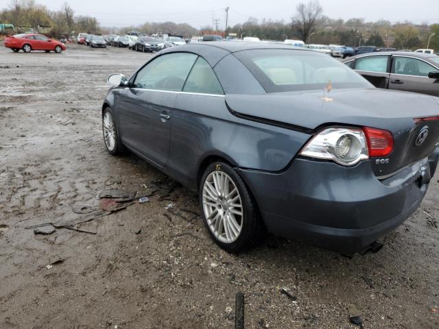 WVWFA71F98V051093 - 2008 VOLKSWAGEN EOS GRAY photo 3