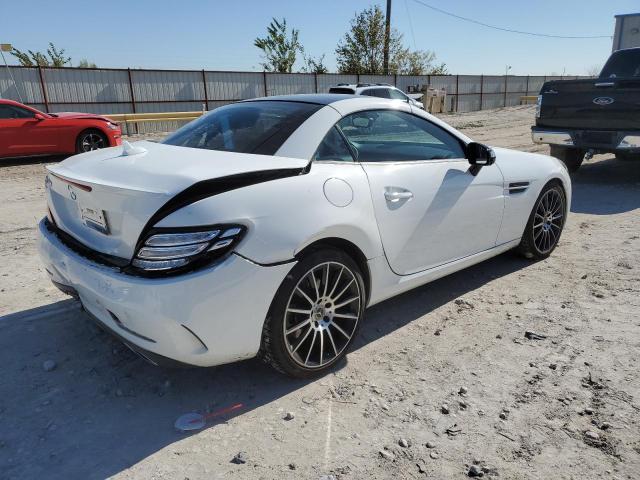 WDDPK3JA5JF156508 - 2018 MERCEDES-BENZ SLC 300 WHITE photo 3