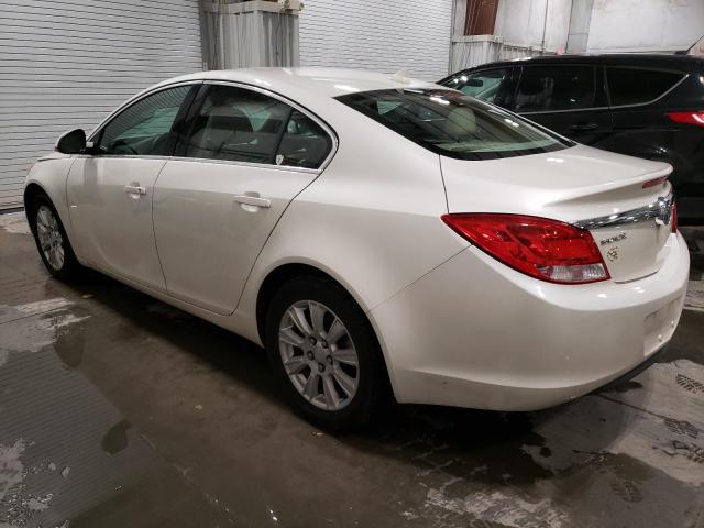 2G4GR5ER4C9142284 - 2012 BUICK REGAL WHITE photo 2