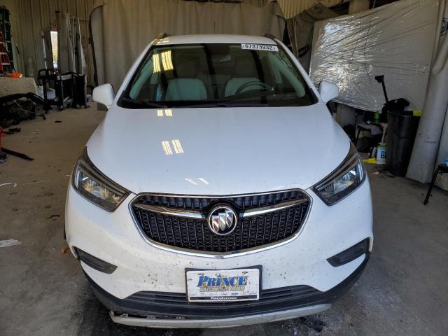 KL4CJASB3LB001600 - 2020 BUICK ENCORE PRE WHITE photo 5