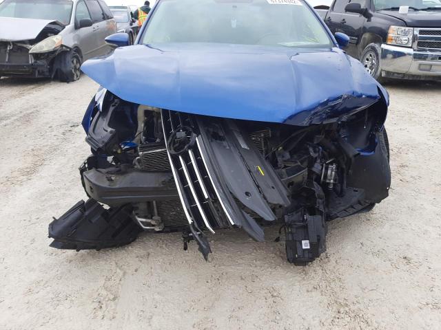 1VWDT7A34HC037652 - 2017 VOLKSWAGEN PASSAT R-L 蓝色 照片 9