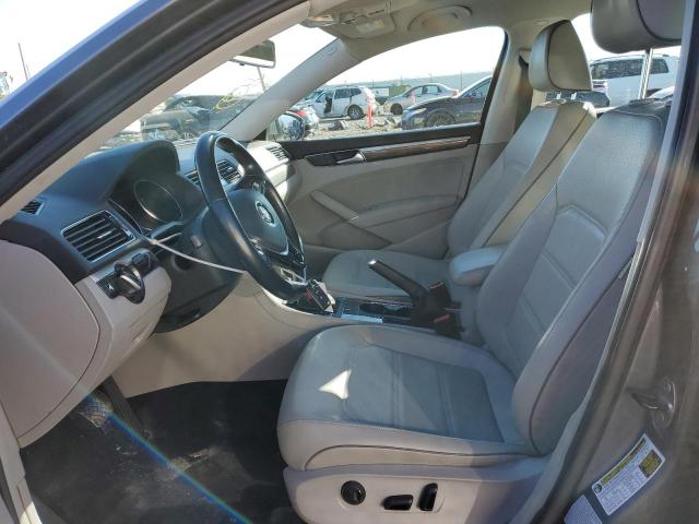 1VWBT7A33HC012863 - 2017 VOLKSWAGEN PASSAT SE SILVER photo 7