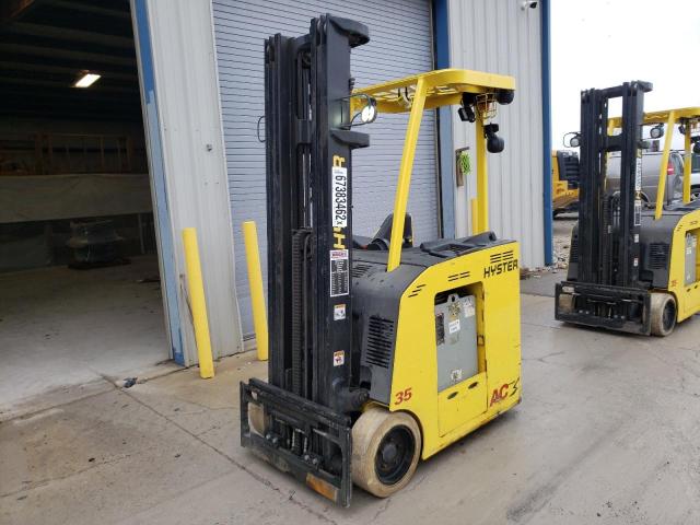 C219N01877P - 2016 HYST FORKLIFT YELLOW photo 2