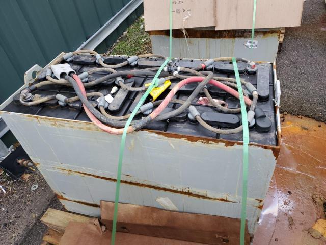 C219N01877P - 2016 HYST FORKLIFT YELLOW photo 9