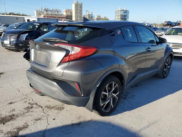 NMTKHMBX8JR038690 - 2018 TOYOTA C-HR XLE GRAY photo 4