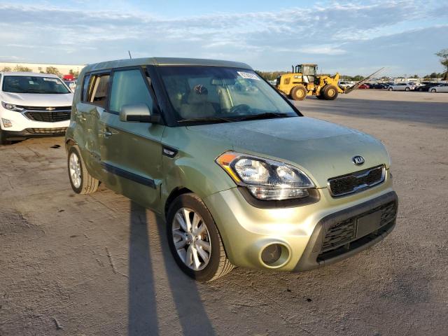 KNDJT2A57D7632847 - 2013 KIA SOUL GREEN photo 1