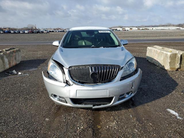 1G4PR5SK5D4160093 - 2013 BUICK VERANO CON SILVER photo 5