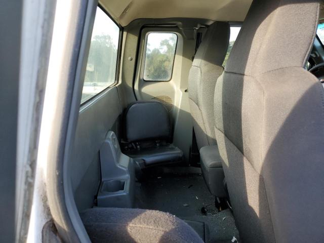 4F4YR46U95PM02180 - 2005 MAZDA B3000 CAB WHITE photo 10