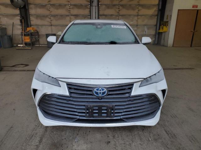 4T1DA1AB9MU008340 - 2021 TOYOTA AVALON LIM WHITE photo 5