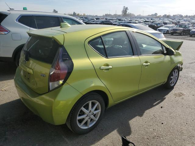 JTDKDTB33F1094741 - 2015 TOYOTA PRIUS C GREEN photo 3