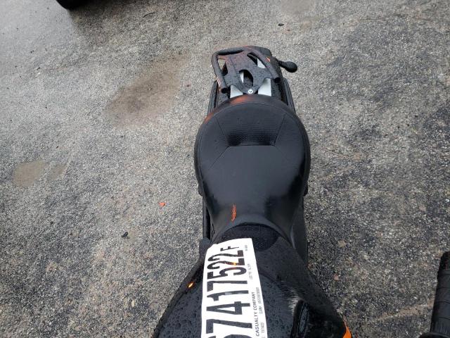 JKAENEL14NDA00380 - 2022 KAWASAKI EN650 L შავი ფოტო 6