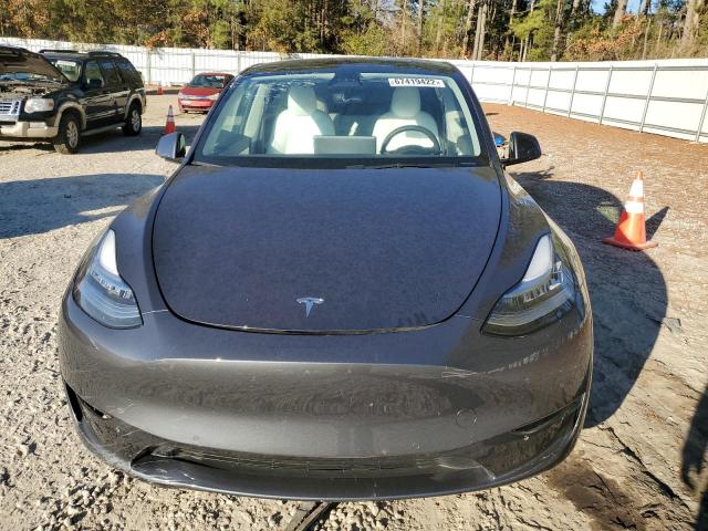 5YJYGDEE2MF267805 - 2021 TESLA MODEL Y GRAY photo 5