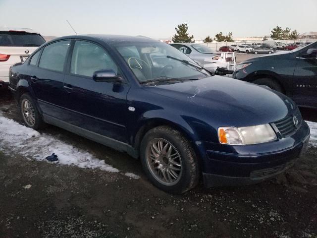 WVWEH63B41E003289 - 2001 VOLKSWAGEN PASSAT GLX Mavi foto 4