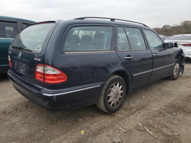 WDBJH82J01X053371 - 2001 MERCEDES-BENZ E 320 4MAT BLUE photo 3