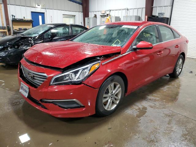 5NPE24AF6HH587376 - 2017 HYUNDAI SONATA SE RED photo 2