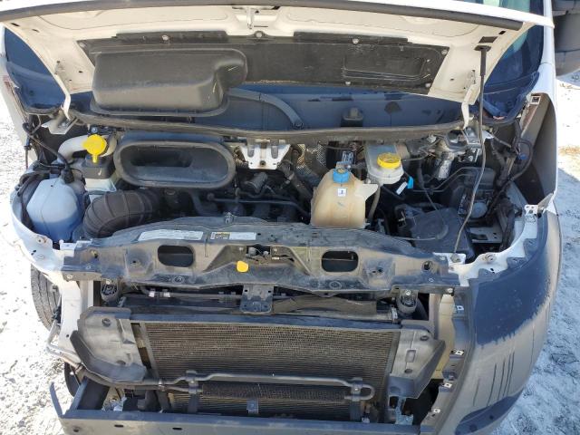 3C6TRVCG1JE112590 - 2018 RAM PROMASTER WHITE photo 12