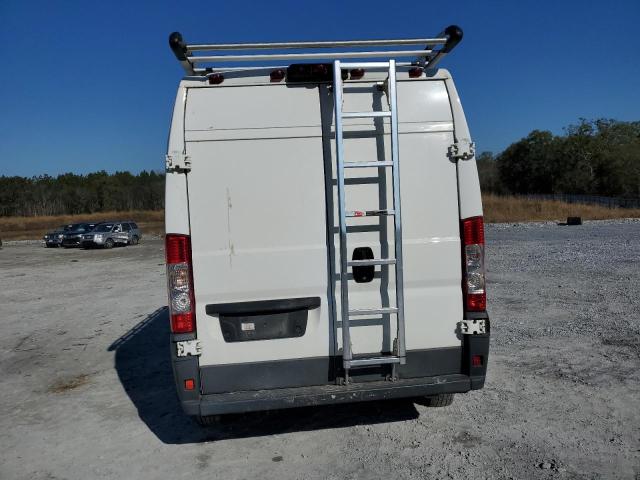 3C6TRVCG1JE112590 - 2018 RAM PROMASTER WHITE photo 6