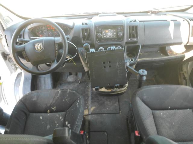 3C6TRVCG1JE112590 - 2018 RAM PROMASTER WHITE photo 8