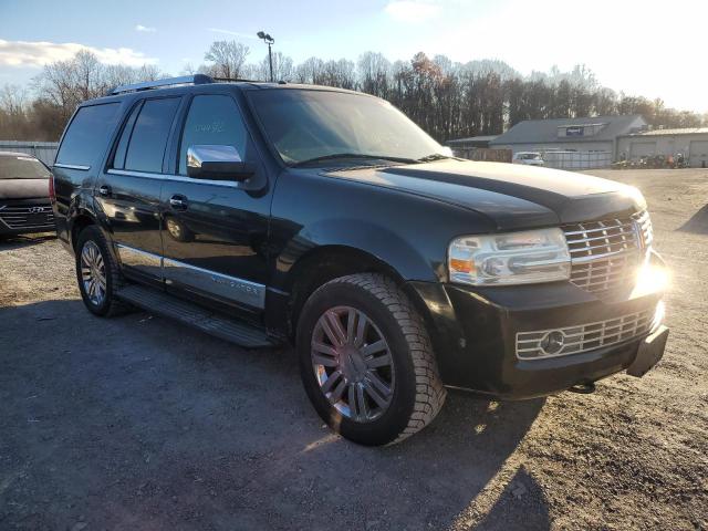 5LMFU28588LJ22070 - 2008 LINCOLN NAVIGATOR BLACK photo 4