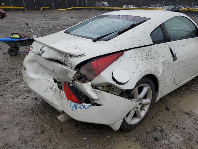 JN1AZ34E23T018605 - 2003 NISSAN 350Z COUPE WHITE photo 9