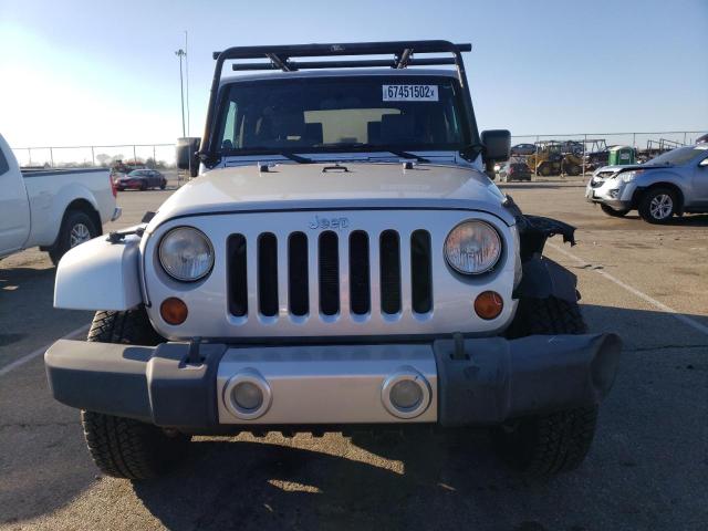 1J4FA54189L755393 - 2009 JEEP WRANGLER S SILVER photo 5