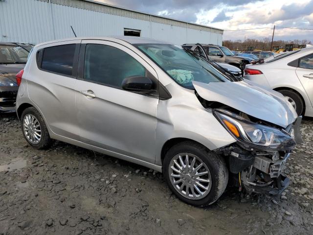 KL8CB6SA2MC706951 - 2021 CHEVROLET SPARK SILVER photo 4