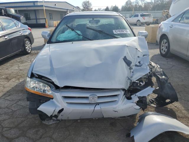 1HGCG56712A011078 - 2002 HONDA ACCORD SILVER photo 5