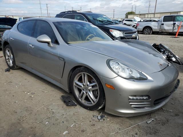 WP0AA2A70CL072117 - 2012 PORSCHE PANAMERA 2 SILVER photo 4