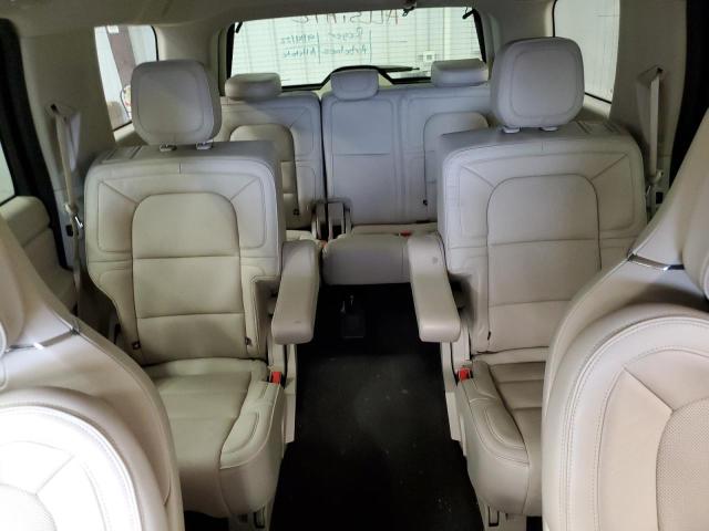 5LMJJ2HT3KEL23680 - 2019 LINCOLN NAVIGATOR 白色 照片 10