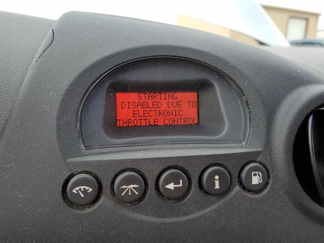 2G2WR524151153824 - 2005 PONTIAC GRAND PRIX SILVER photo 9