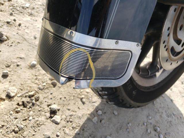 1HD1FCW135Y606405 - 2005 HARLEY-DAVIDSON FLHTCUI 黑色 照片 10