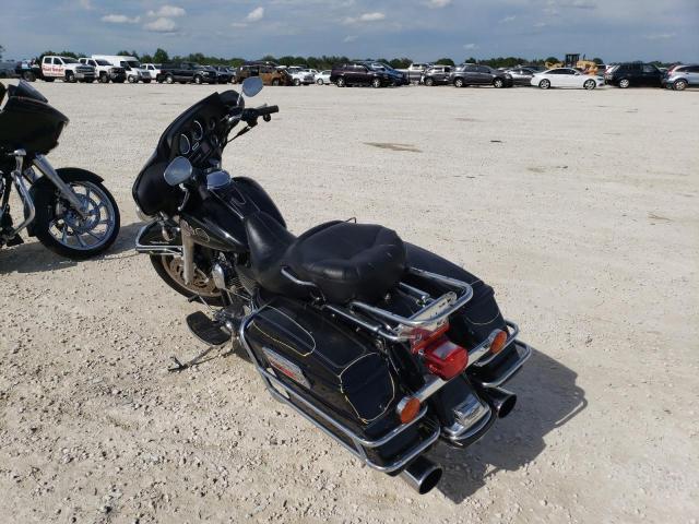 1HD1FCW135Y606405 - 2005 HARLEY-DAVIDSON FLHTCUI 黑色 照片 3