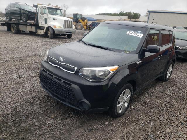 KNDJN2A29G7370074 - 2016 KIA SOUL BLACK photo 2