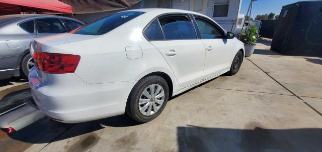 3VW2K7AJ3EM425717 - 2014 VOLKSWAGEN JETTA BASE WHITE photo 4