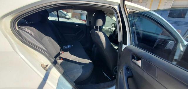3VW2K7AJ3EM425717 - 2014 VOLKSWAGEN JETTA BASE WHITE photo 6