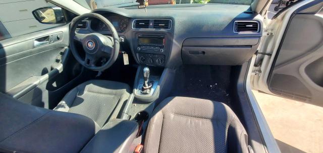 3VW2K7AJ3EM425717 - 2014 VOLKSWAGEN JETTA BASE WHITE photo 9