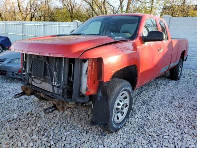 1GC2KVCG4BZ309204 - 2011 CHEVROLET SILVERADO RED photo 2