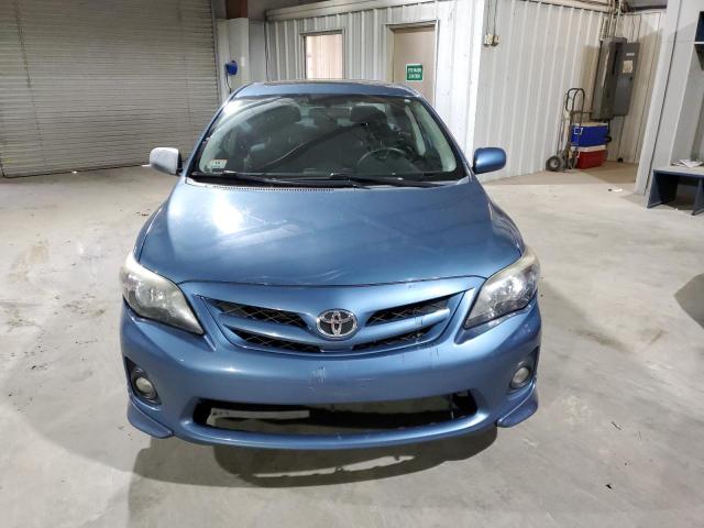 5YFBU4EE6DP****** - 2013 TOYOTA CAROLA BLUE photo 5