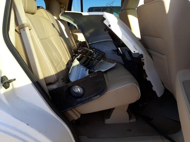 5LMFU28597LJ23999 - 2007 LINCOLN NAVIGATOR თეთრი ფოტო 10