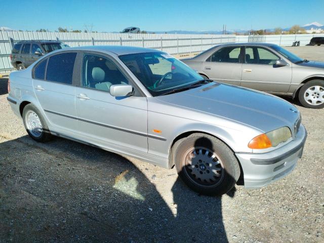 WBAAM3339XCA84540 - 1999 BMW 323 I AUTO SILVER photo 4