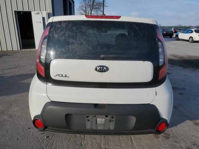 KNDJN2A27E7062883 - 2014 KIA SOUL WHITE photo 6