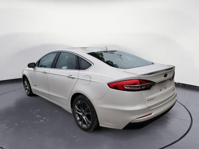 3FA6P0RU0KR212787 - 2019 FORD FUSION TIT WHITE photo 3