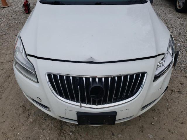 W04GS5EC7B1026370 - 2011 BUICK REGAL CXL WHITE photo 11