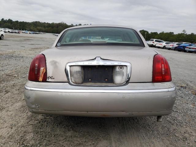 1LNHM81W6XY628192 - 1999 LINCOLN TOWN CAR E TAN photo 6