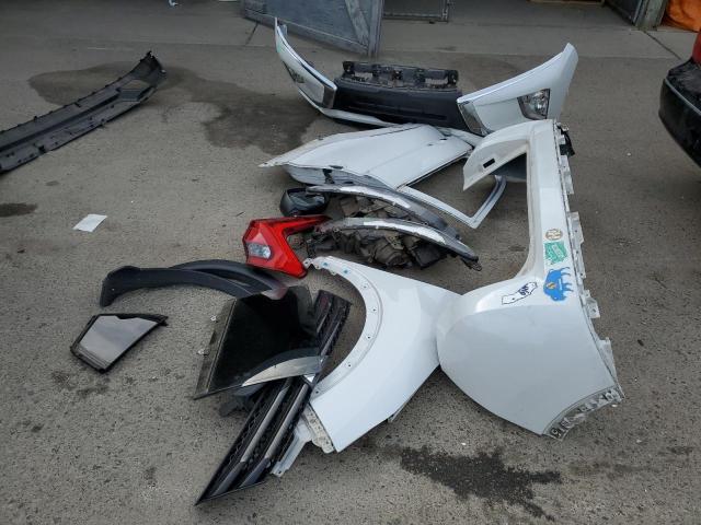 JA4AT4AA6KZ000622 - 2019 MITSUBISHI ECLIPSE CR WHITE photo 13