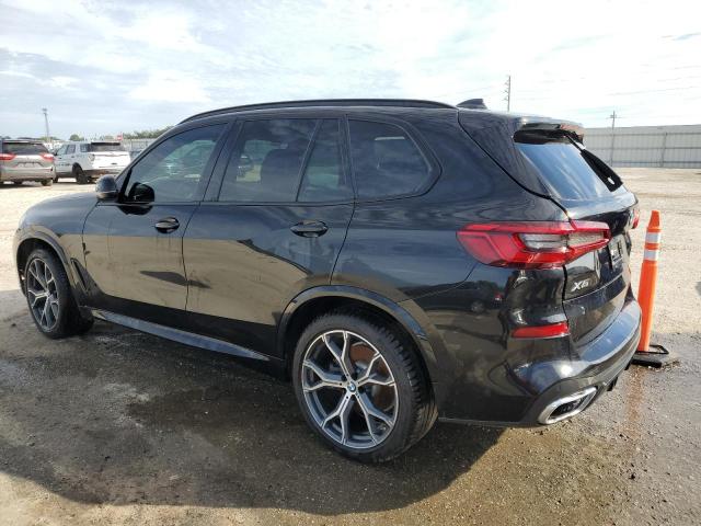 5UXCR6C56KLK81976 - 2019 BMW X5 XDRIVE4 BLACK photo 2